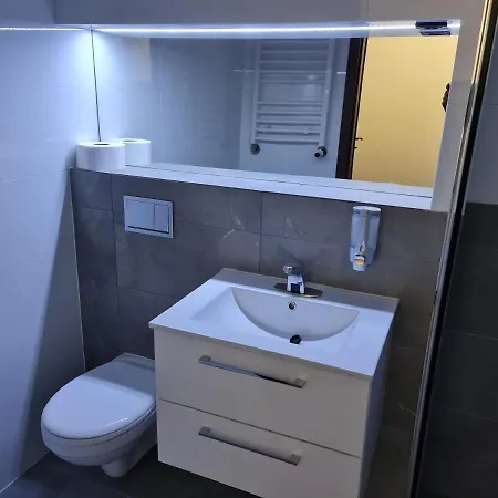 Eldom-noclegi Rogozińska 29e