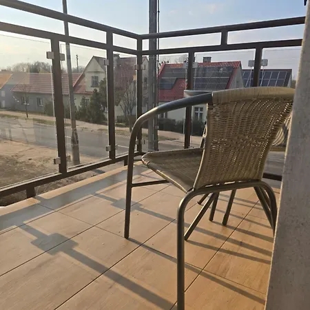 Проживание в семье Eldom-noclegi Rogozinska 29e *